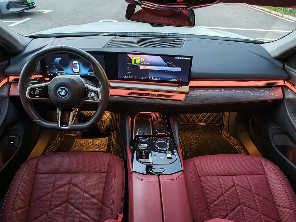 BMW i5 2024 eDrive 35L Premium M Sport