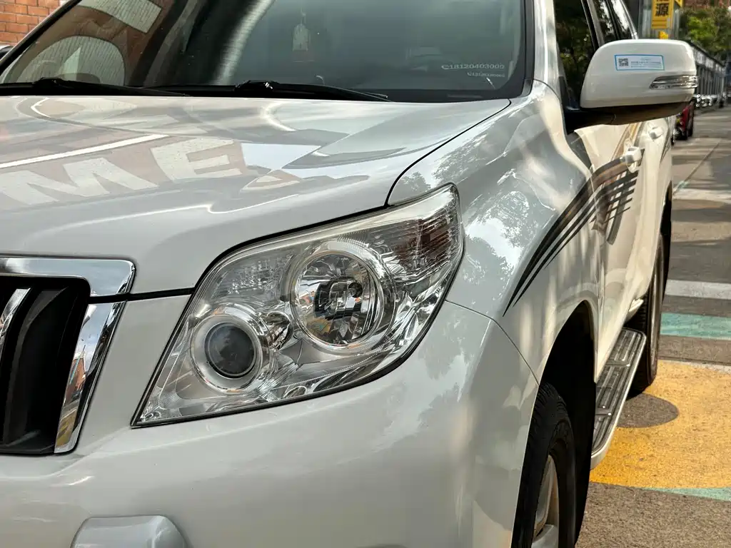 Toyota Prado — миниатюра 10