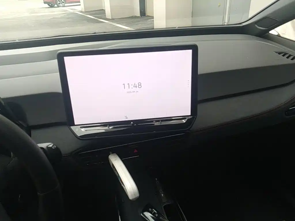 Volkswagen ID.3 — миниатюра 13