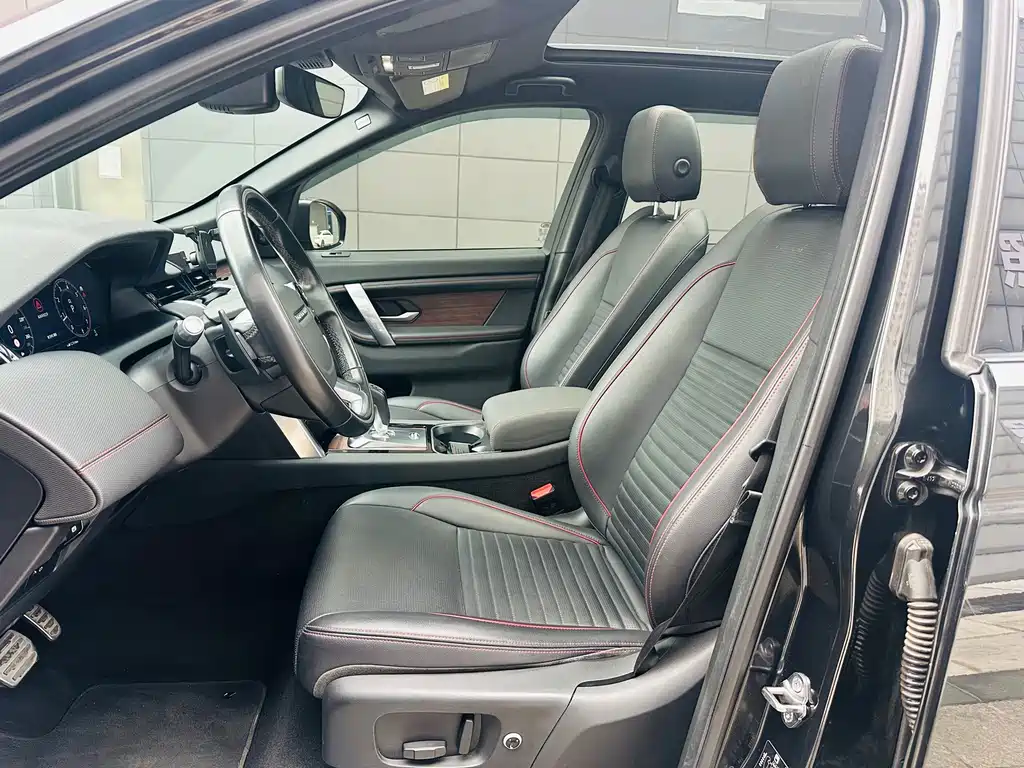 Land Rover Discovery Sport — миниатюра 8