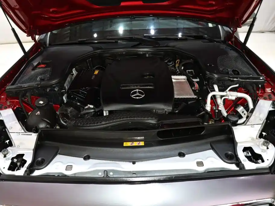 Mercedes-Benz E-Class — миниатюра 19