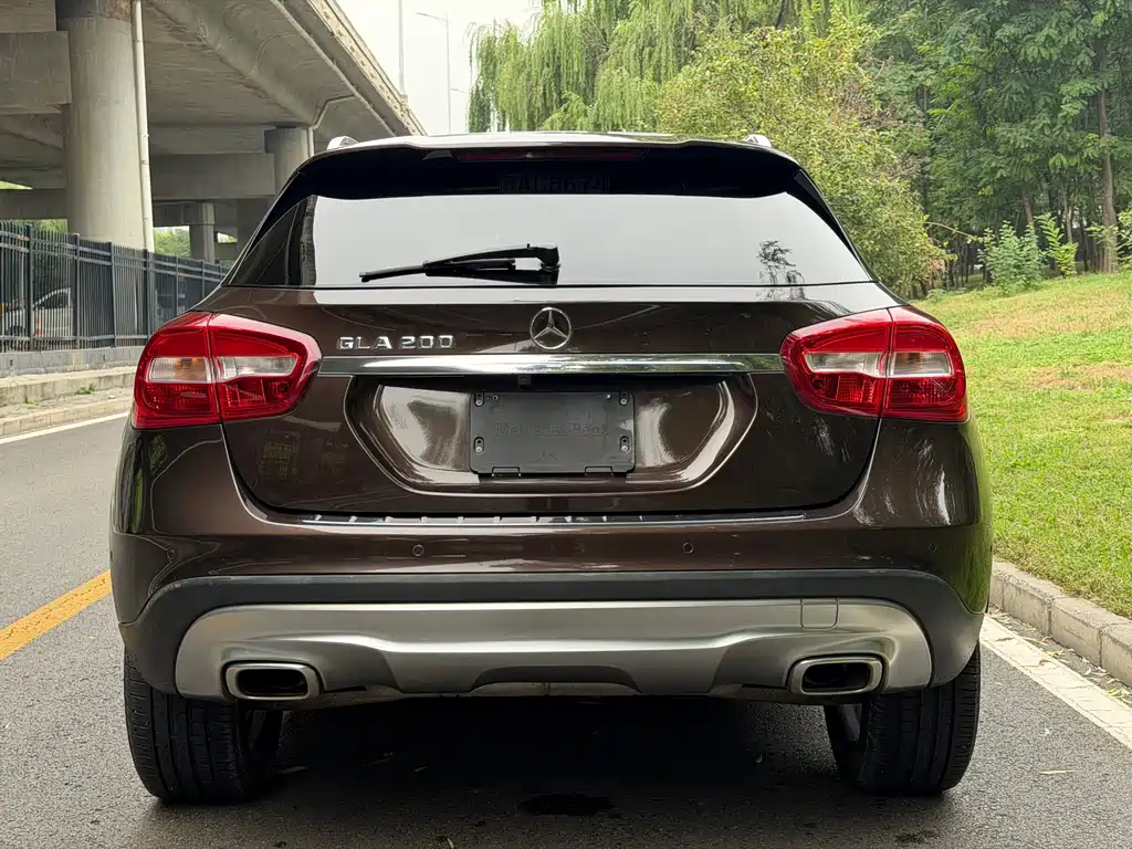 Mercedes-Benz GLA — миниатюра 16