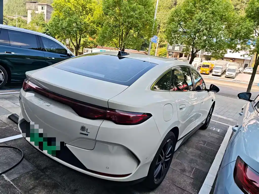 BYD Qin L — миниатюра 6