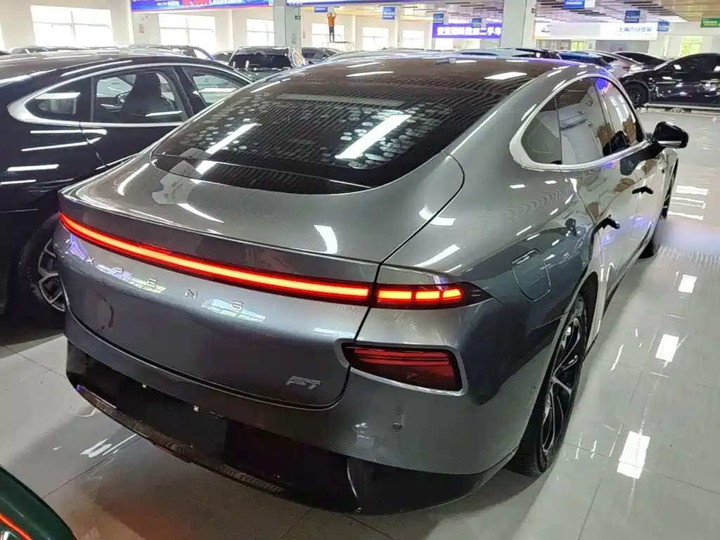 XPeng P7 — миниатюра 7