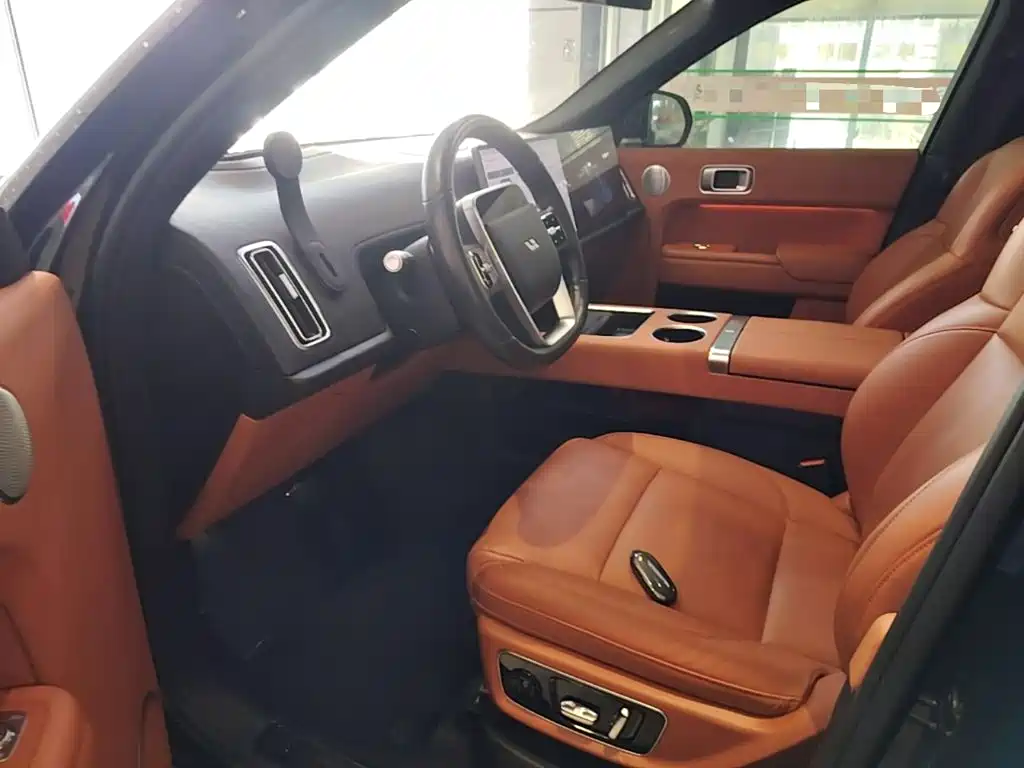 Li Auto Li L8 — миниатюра 15