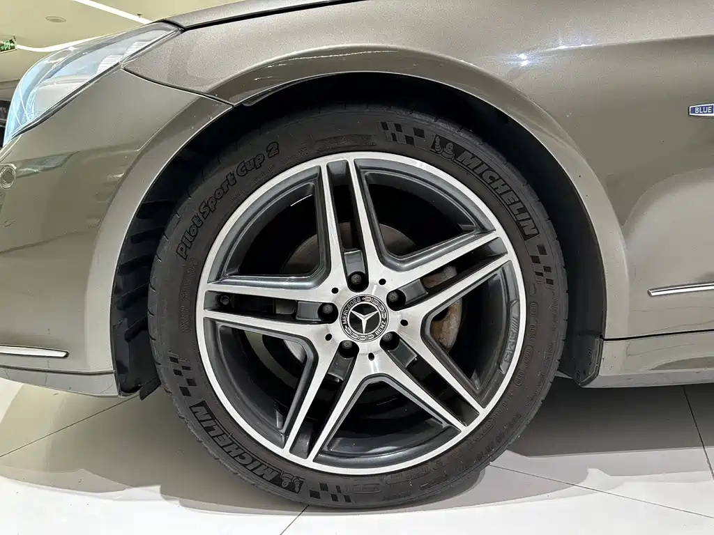 Mercedes-Benz E-Class E 2011 E 260 CGI Coupe