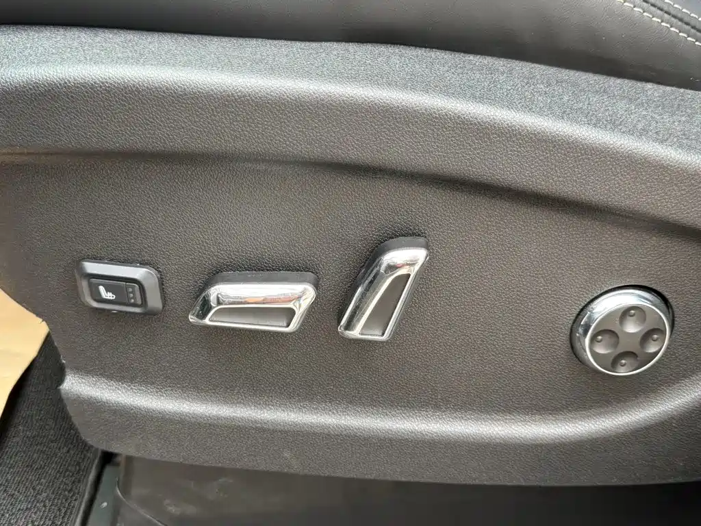 GAC Motor Trumpchi M6 — миниатюра 4