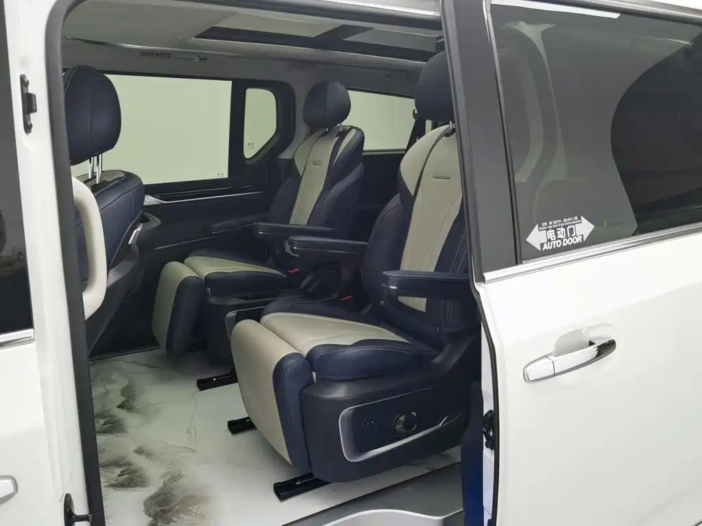 MAXUS G20 — миниатюра 15