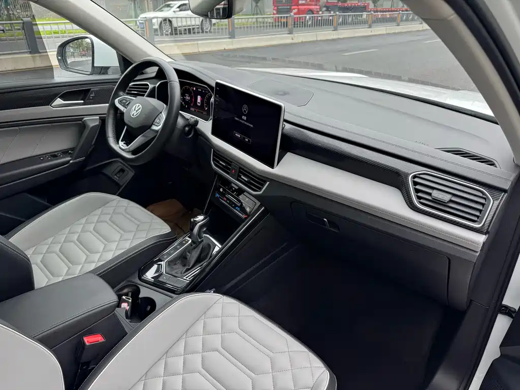 Volkswagen Tayron — миниатюра 10