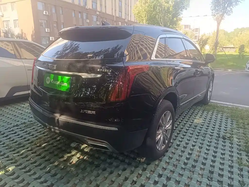 Cadillac XT5 — миниатюра 7