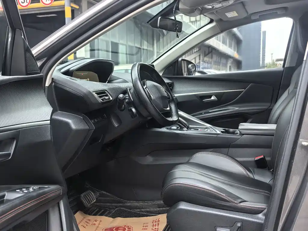 Peugeot 4008 — миниатюра 4