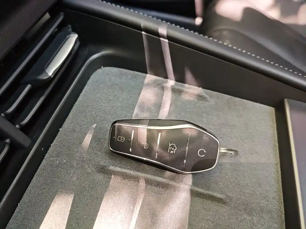 BYD Seal 06 — миниатюра 9