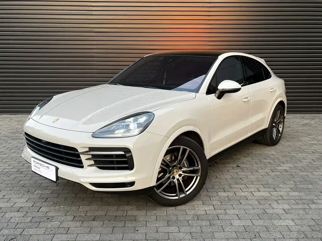 Porsche Cayenne — миниатюра 4