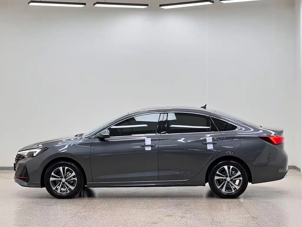 Changan Eado — миниатюра 13