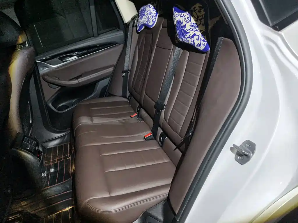 BMW X3 — миниатюра 15
