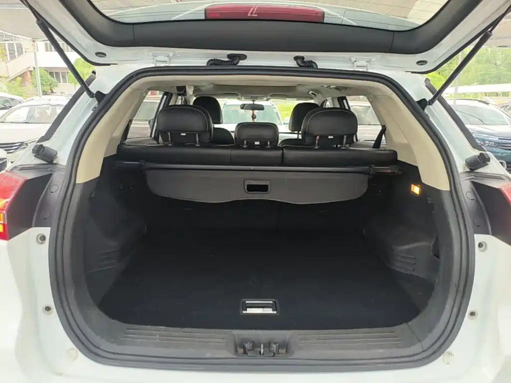Geely Boyue — миниатюра 19