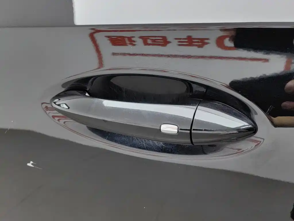 Buick Enclave — миниатюра 18