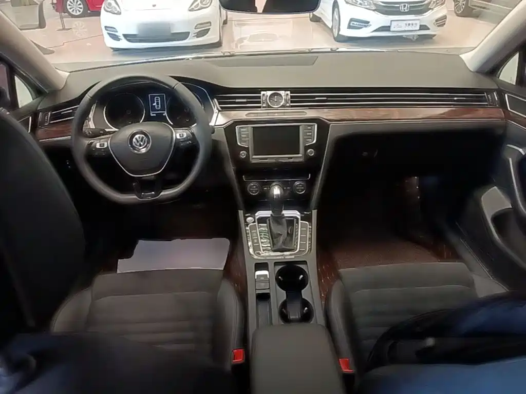 Volkswagen Magotan — миниатюра 10