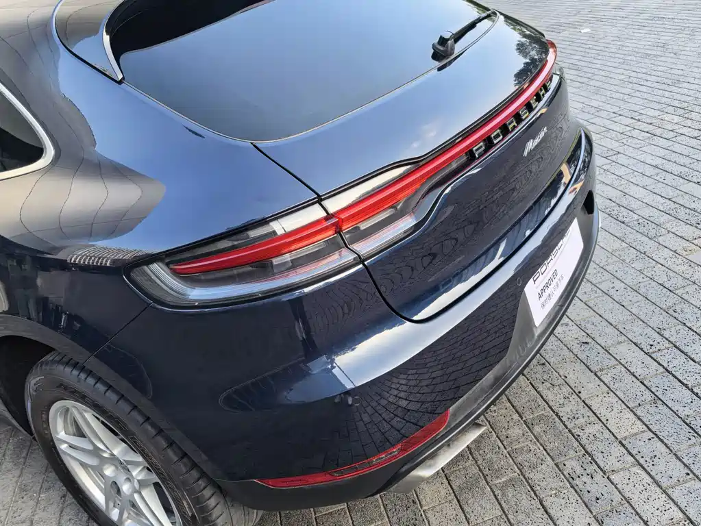 Porsche Macan — миниатюра 18