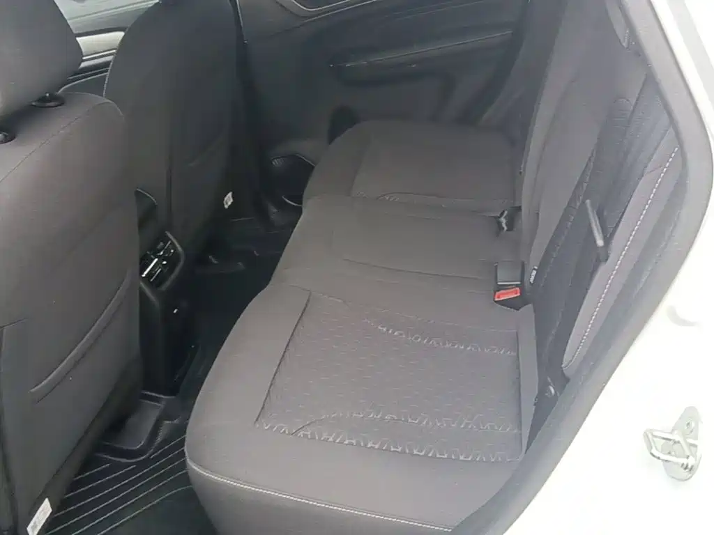 Haval M6 — миниатюра 17