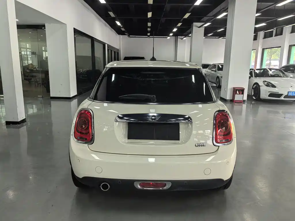 MINI Mini — миниатюра 6