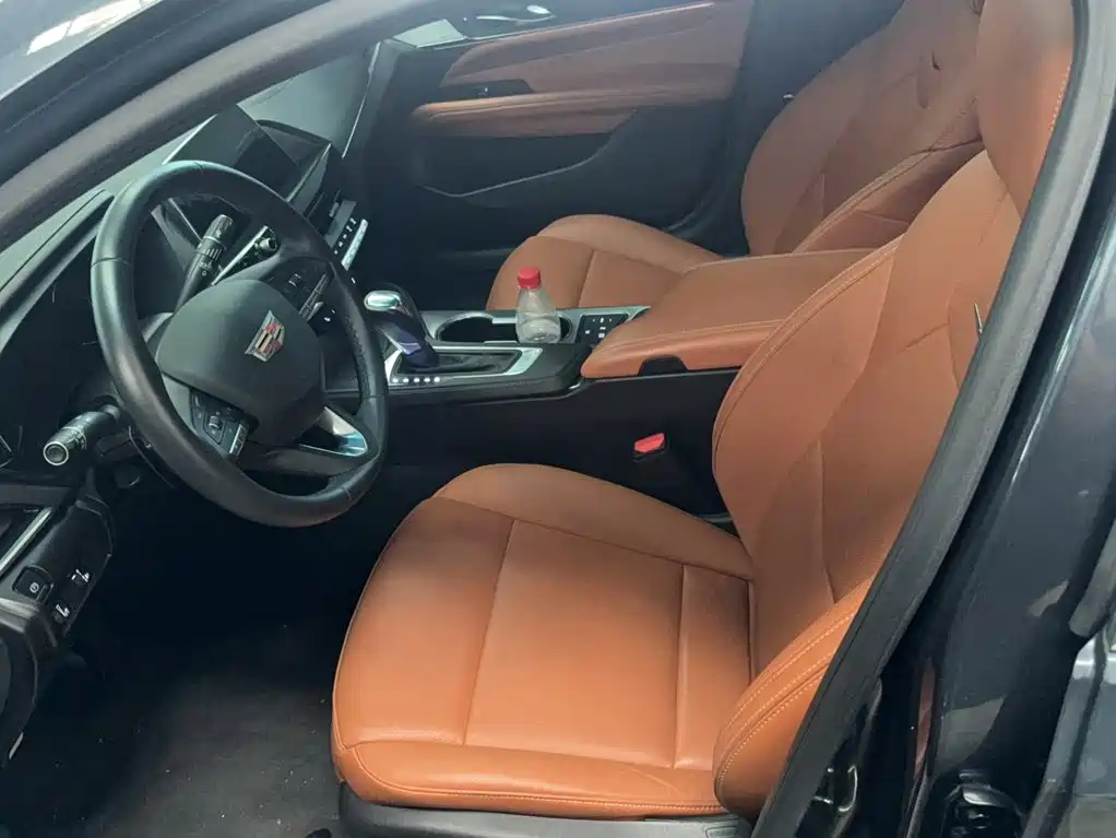 Cadillac CT4 — миниатюра 6