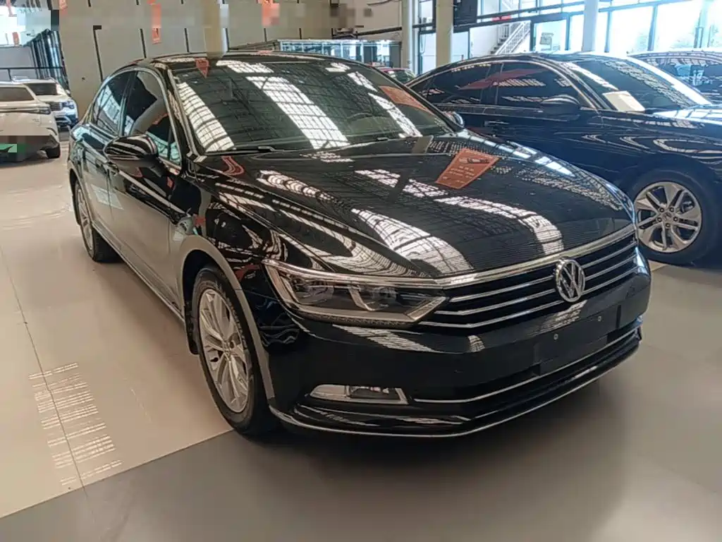 Volkswagen Magotan — миниатюра 4