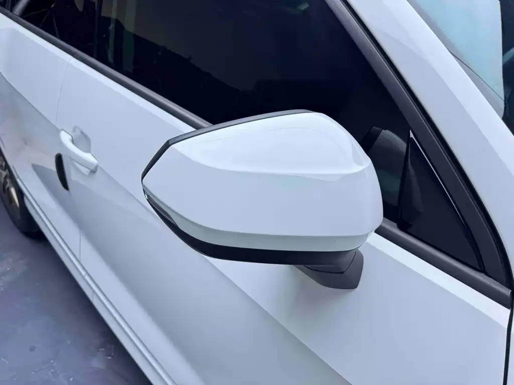 Audi Q2L — миниатюра 41