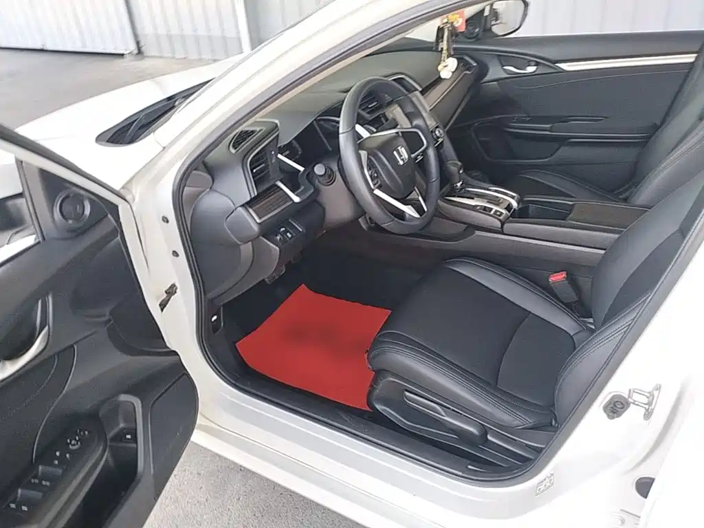 Honda Civic — миниатюра 16