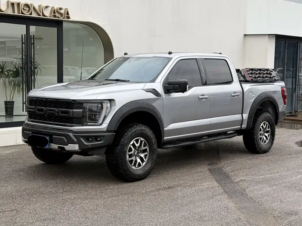 Ford F-150 Raptor