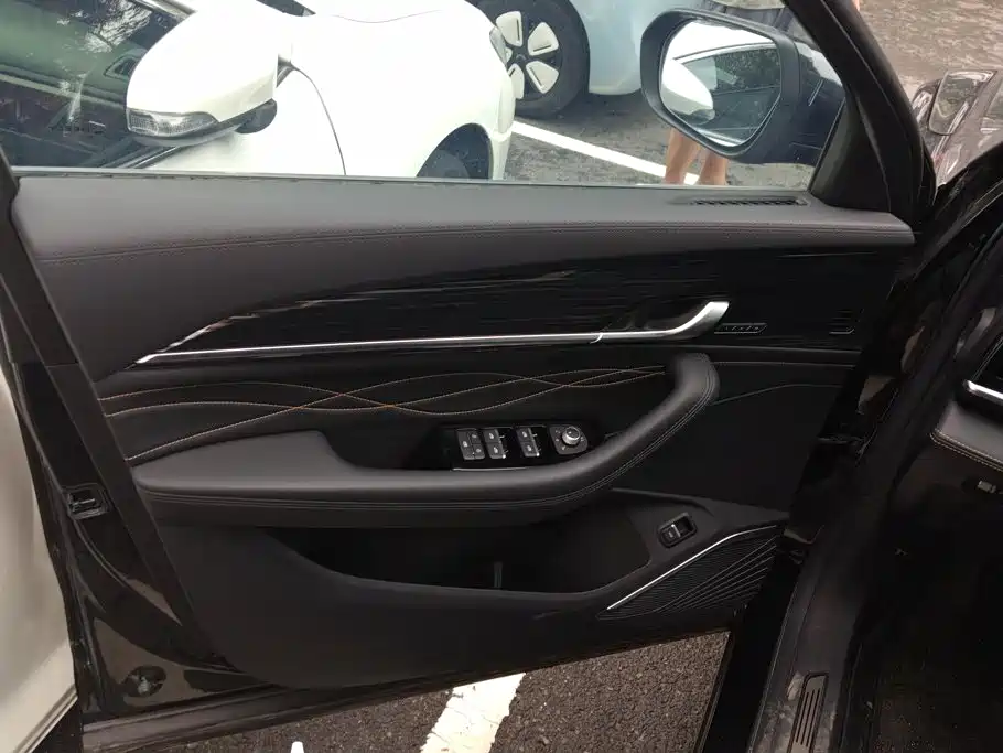 Geely Xingyue L — миниатюра 7
