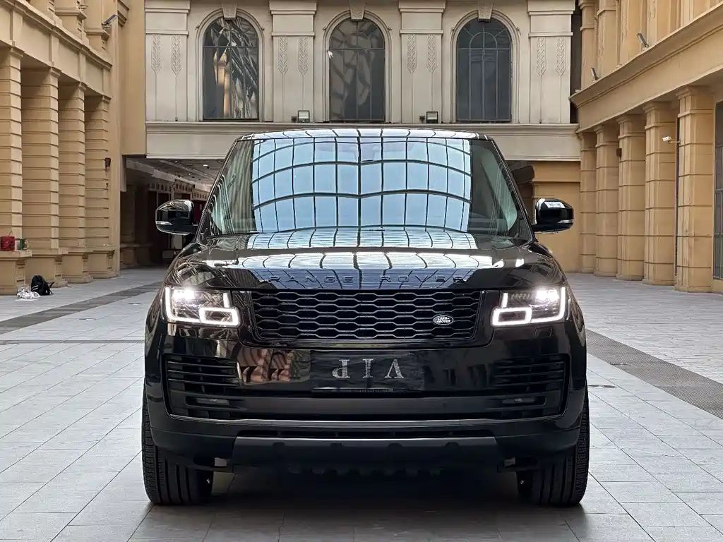 Land Rover Range Rover — миниатюра 2
