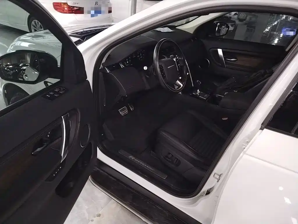 Land Rover Discovery Sport — миниатюра 16