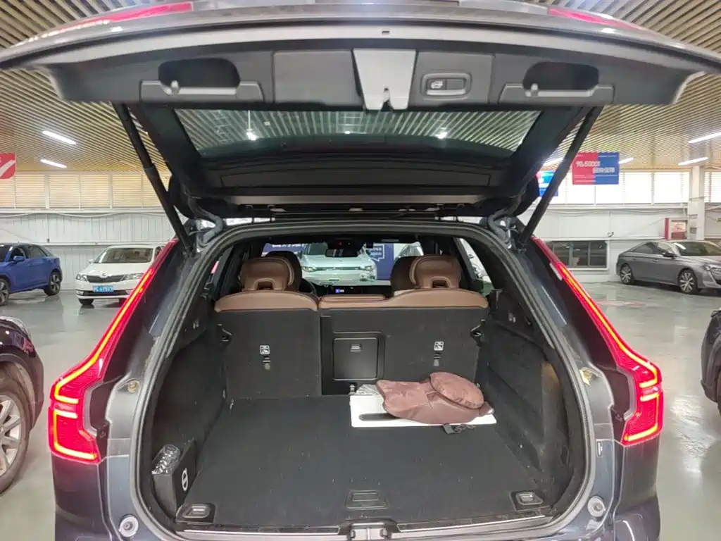 Volvo XC60 — миниатюра 19