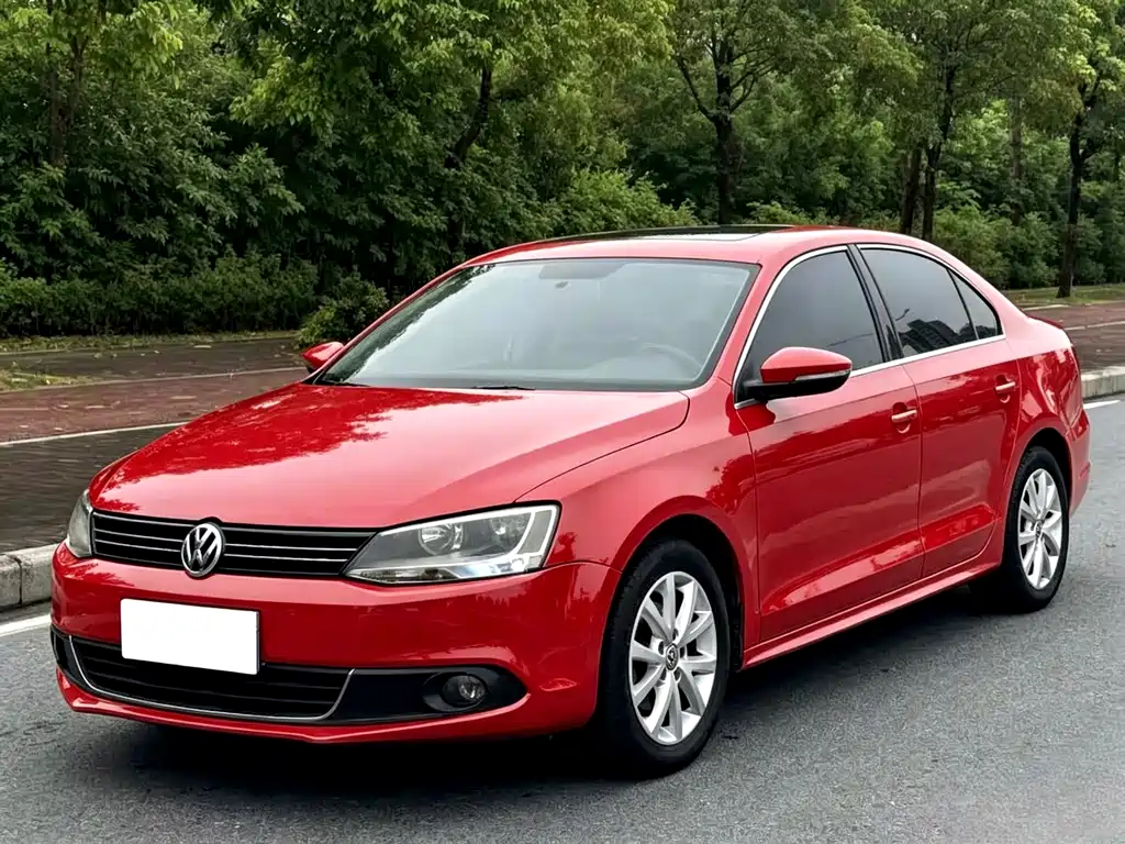 Volkswagen Sagitar 2012