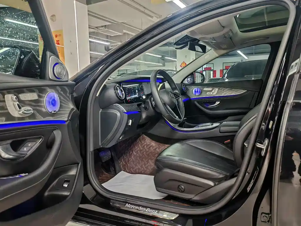 Mercedes-Benz E-Class E 2023 E 300 L Luxury