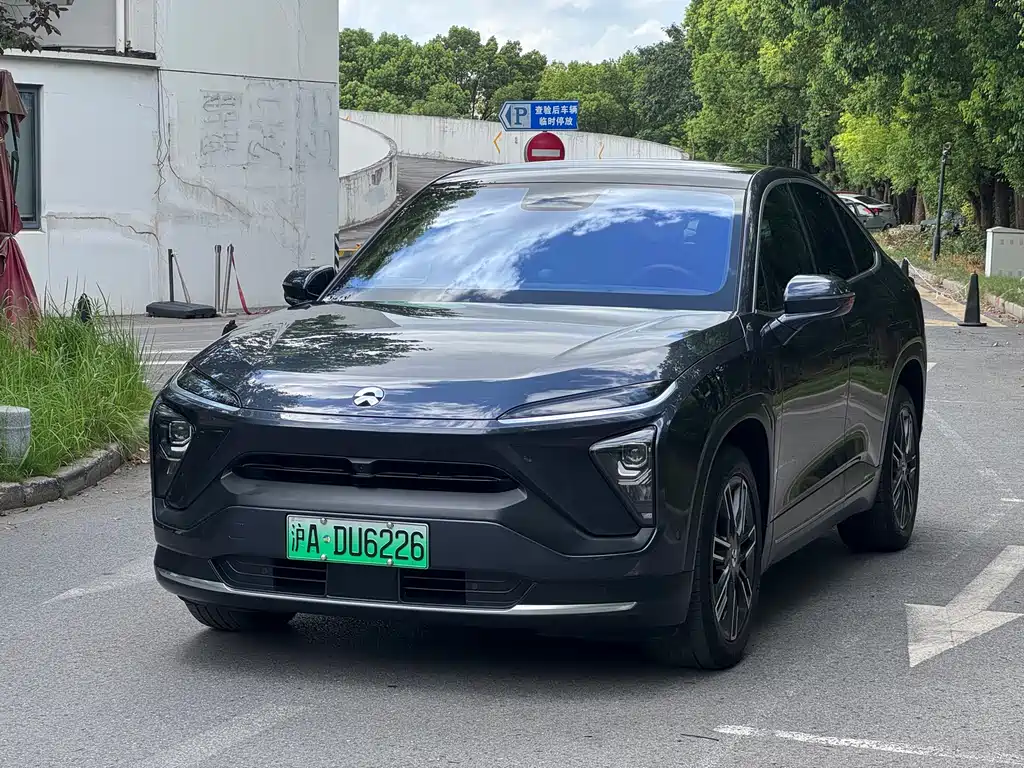 NIO EC6