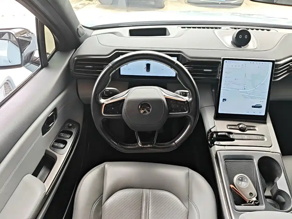 NIO ES6 — миниатюра 11