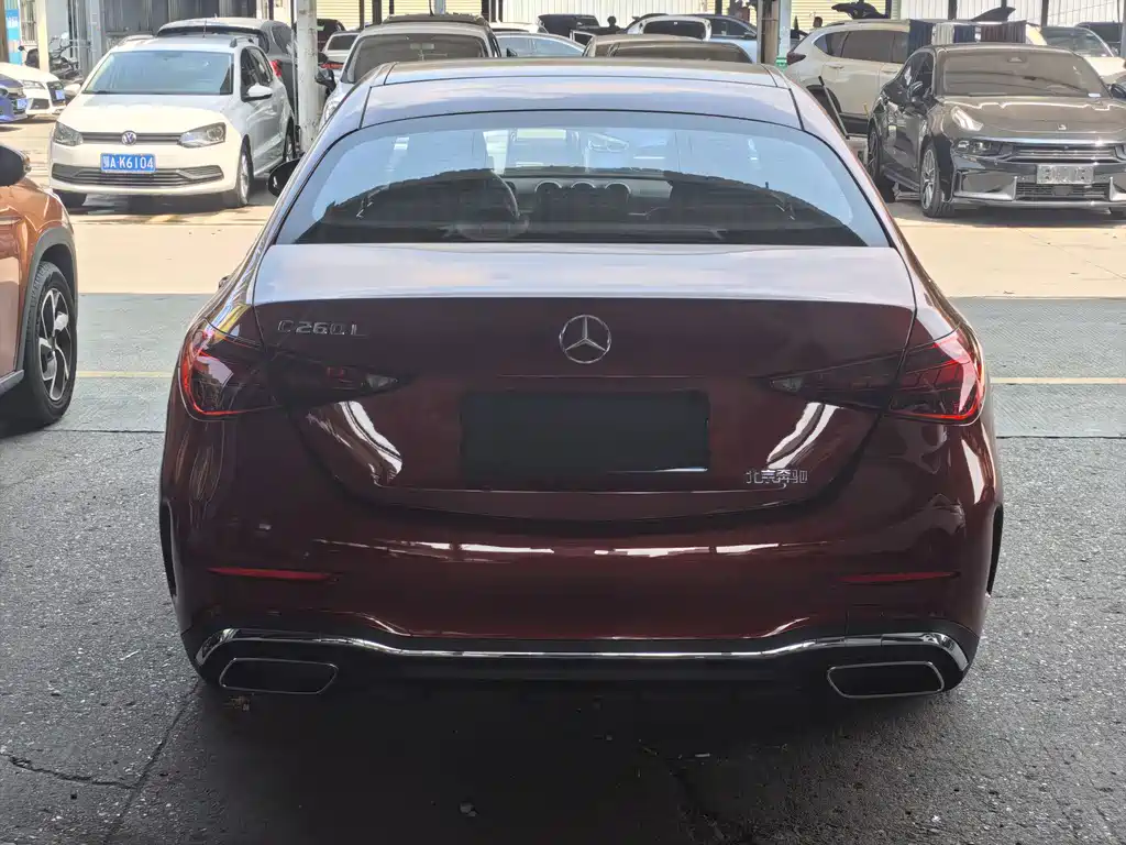 Mercedes-Benz C-Class — миниатюра 8