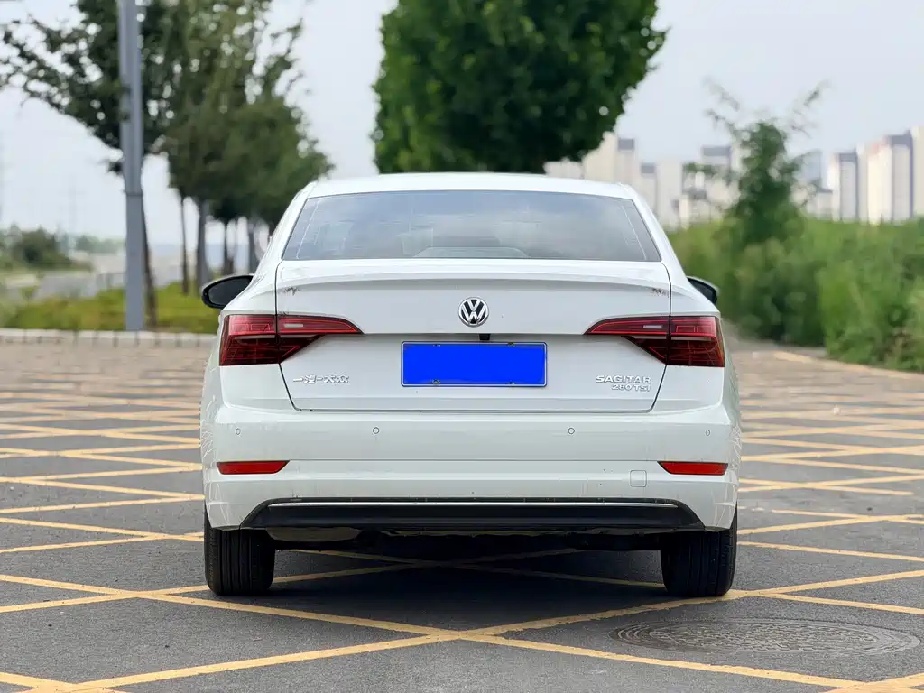 Volkswagen Sagitar — миниатюра 5