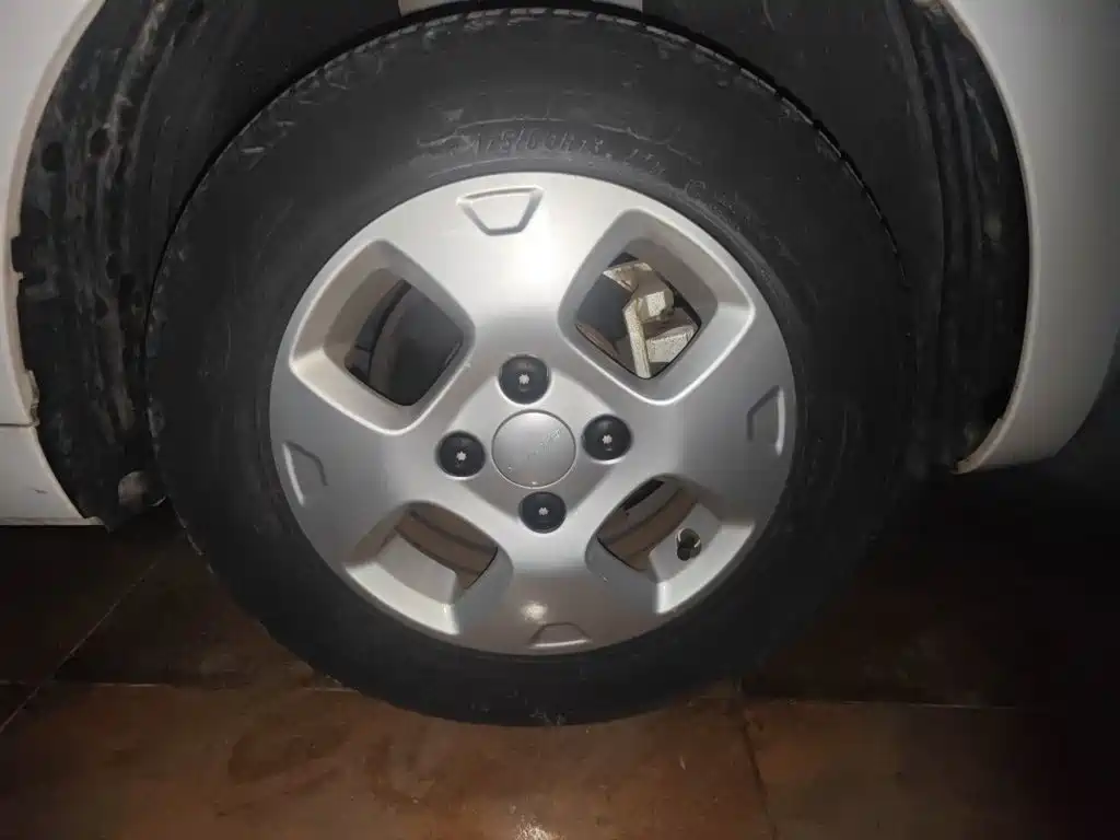 Roewe Clever — миниатюра 8