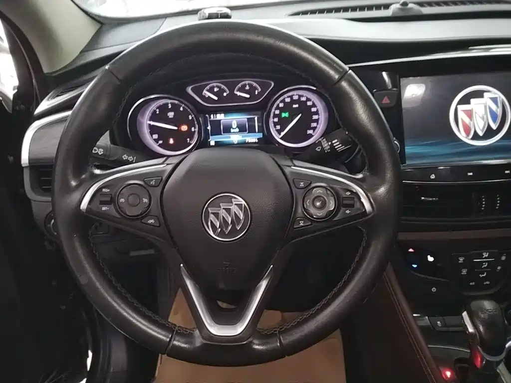 Buick Envision Plus — миниатюра 11
