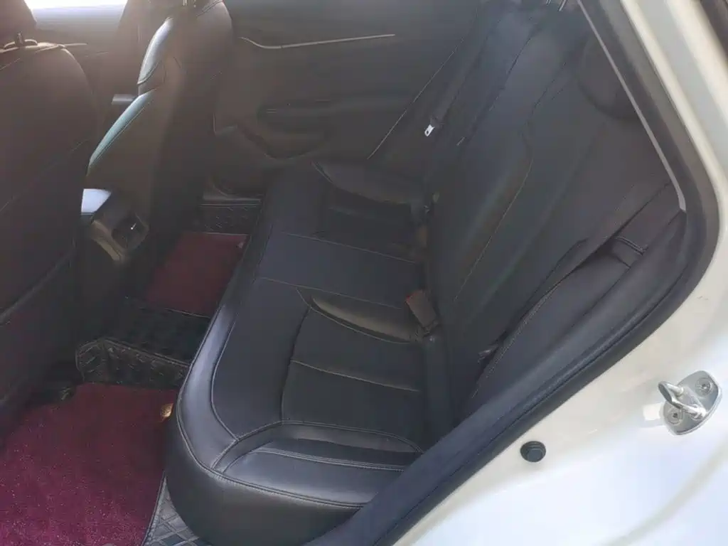 Buick Excelle — миниатюра 17