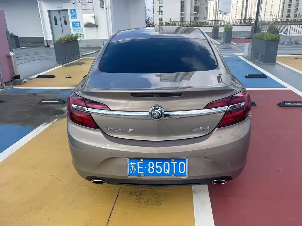 Buick Regal — миниатюра 8
