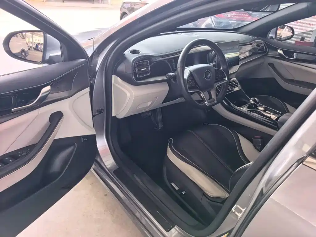 BYD Qin PLUS — миниатюра 16