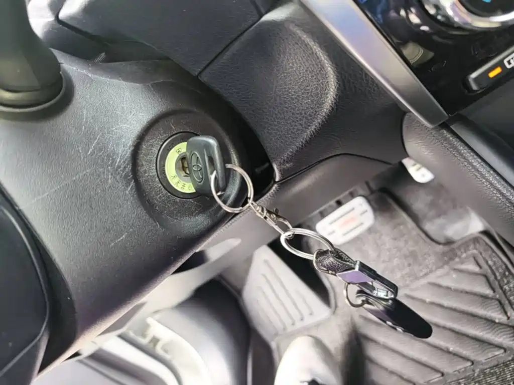 Toyota Yaris L — миниатюра 9