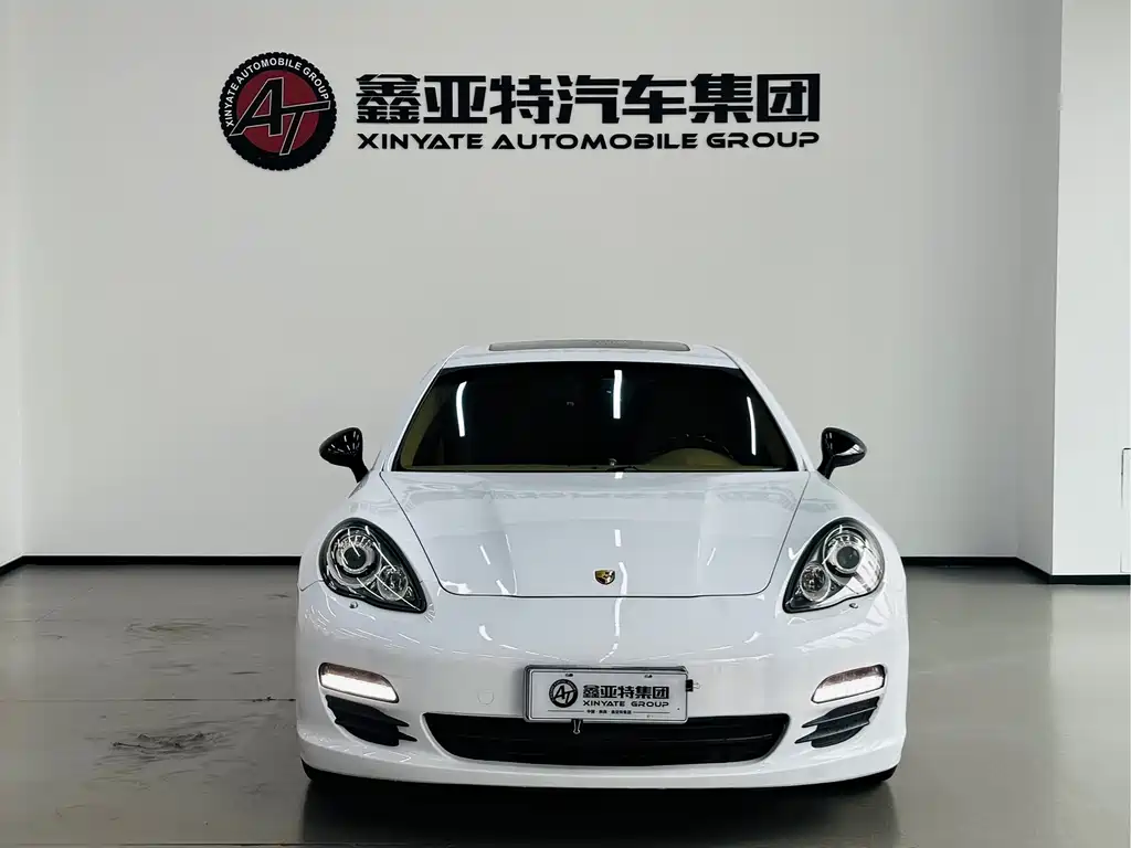 Porsche Panamera — миниатюра 2