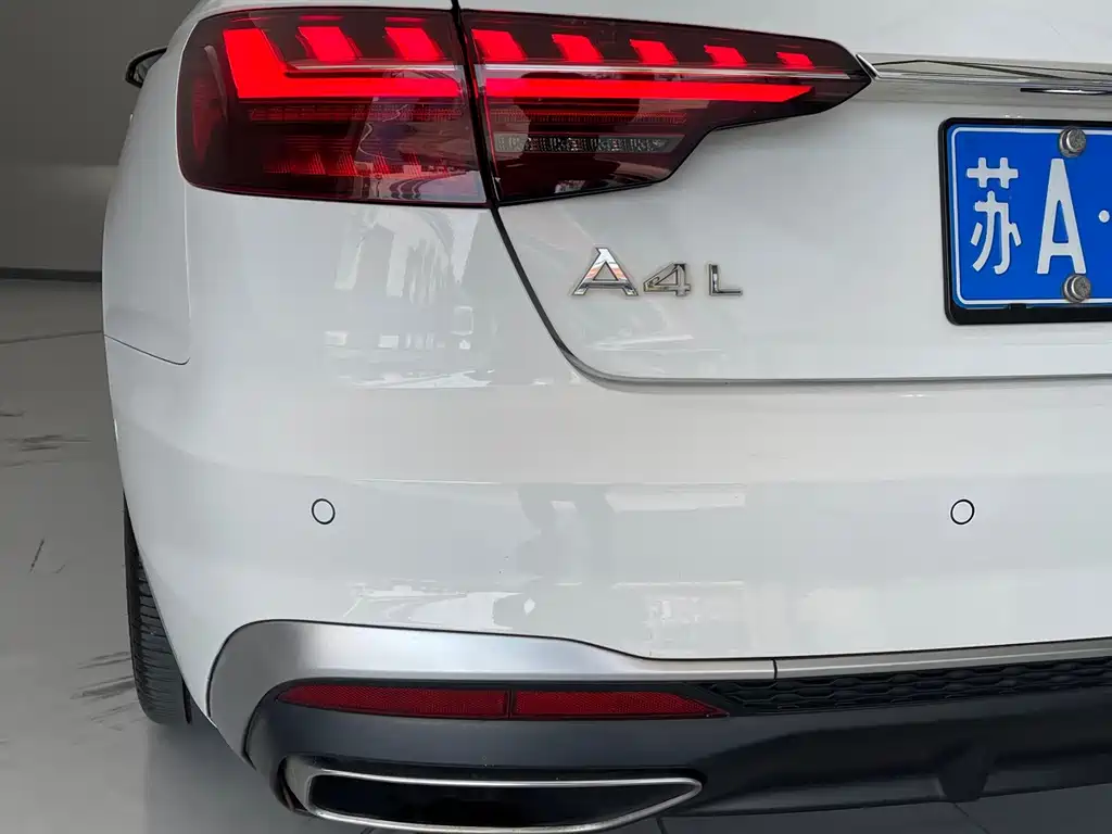 Audi A4L — миниатюра 9