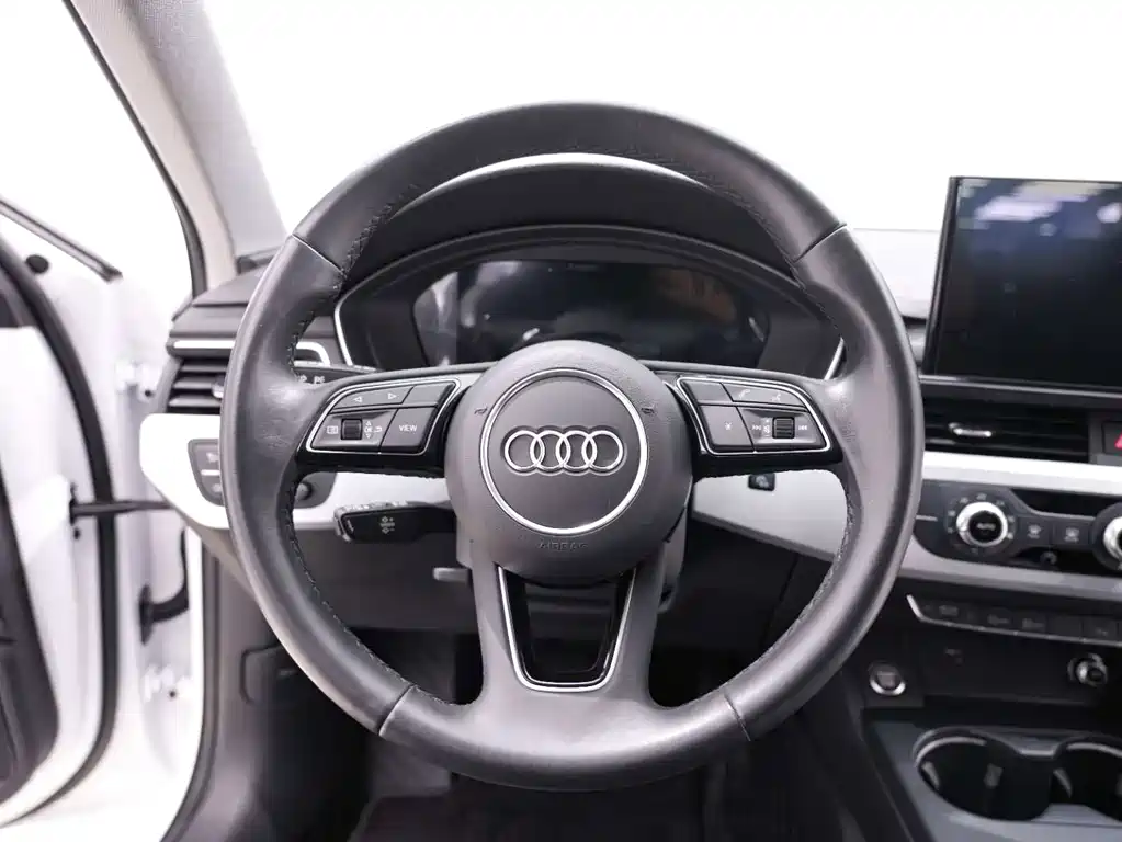 Audi A4L — миниатюра 23