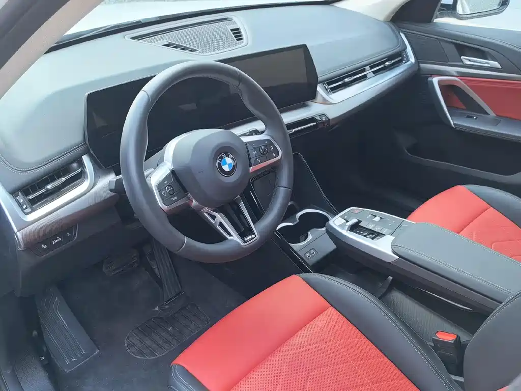 BMW X1 2025 sDrive25Li M Sport